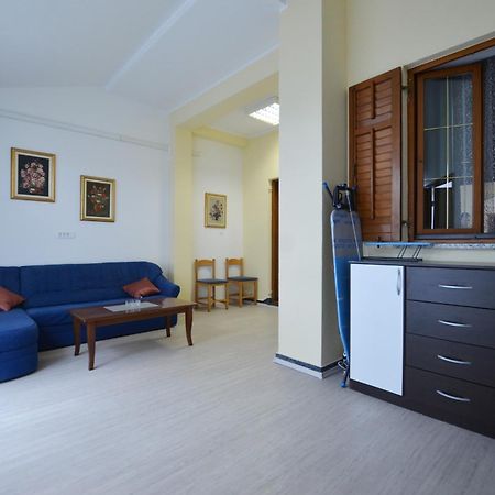 Zminj Apartments 部屋 写真