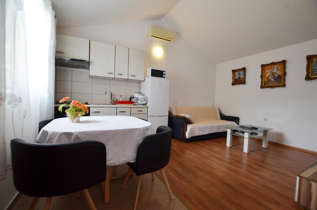 Zminj Apartments エクステリア 写真