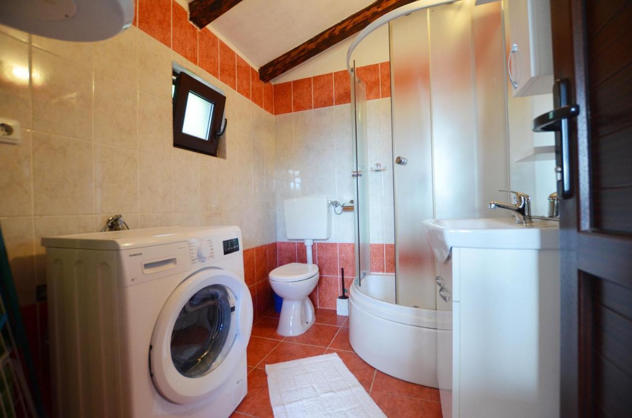 Zminj Apartments エクステリア 写真