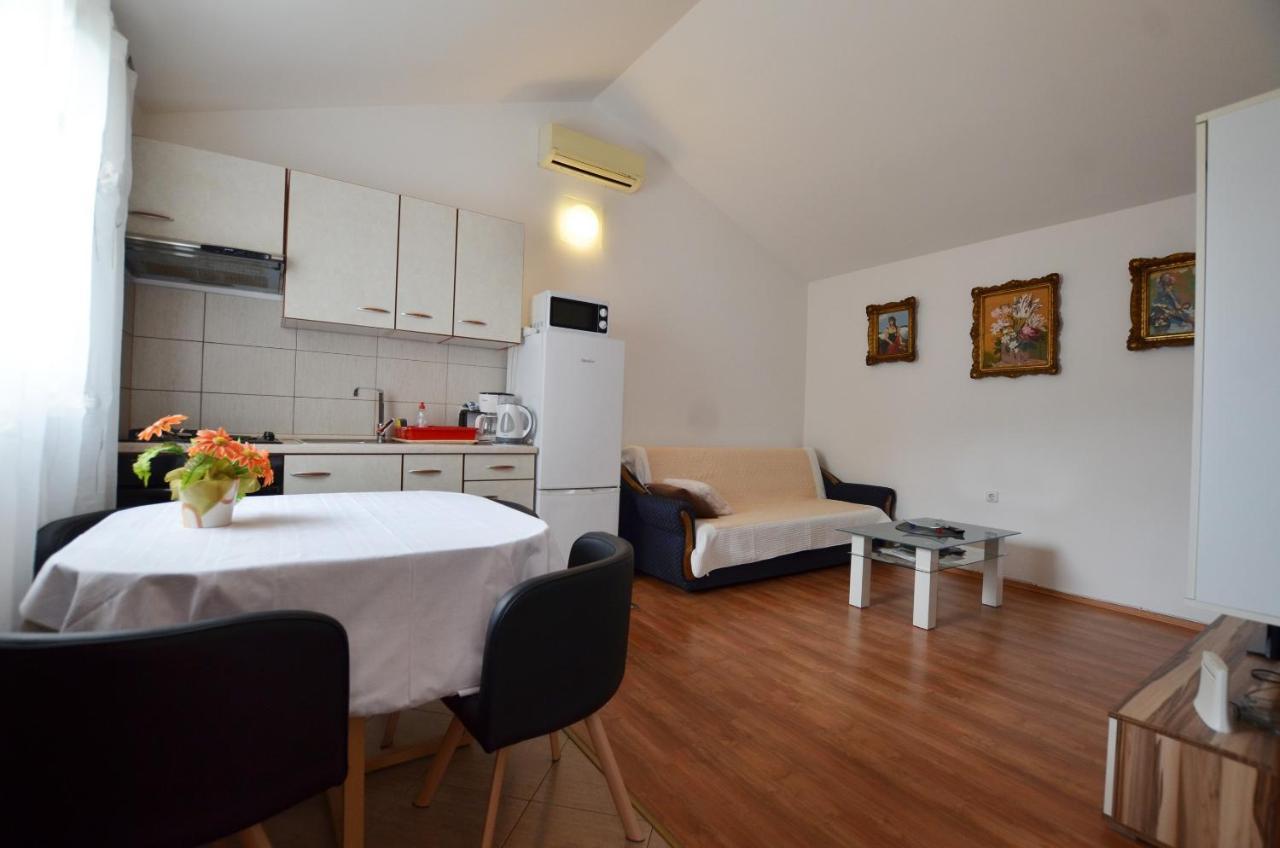 Zminj Apartments エクステリア 写真