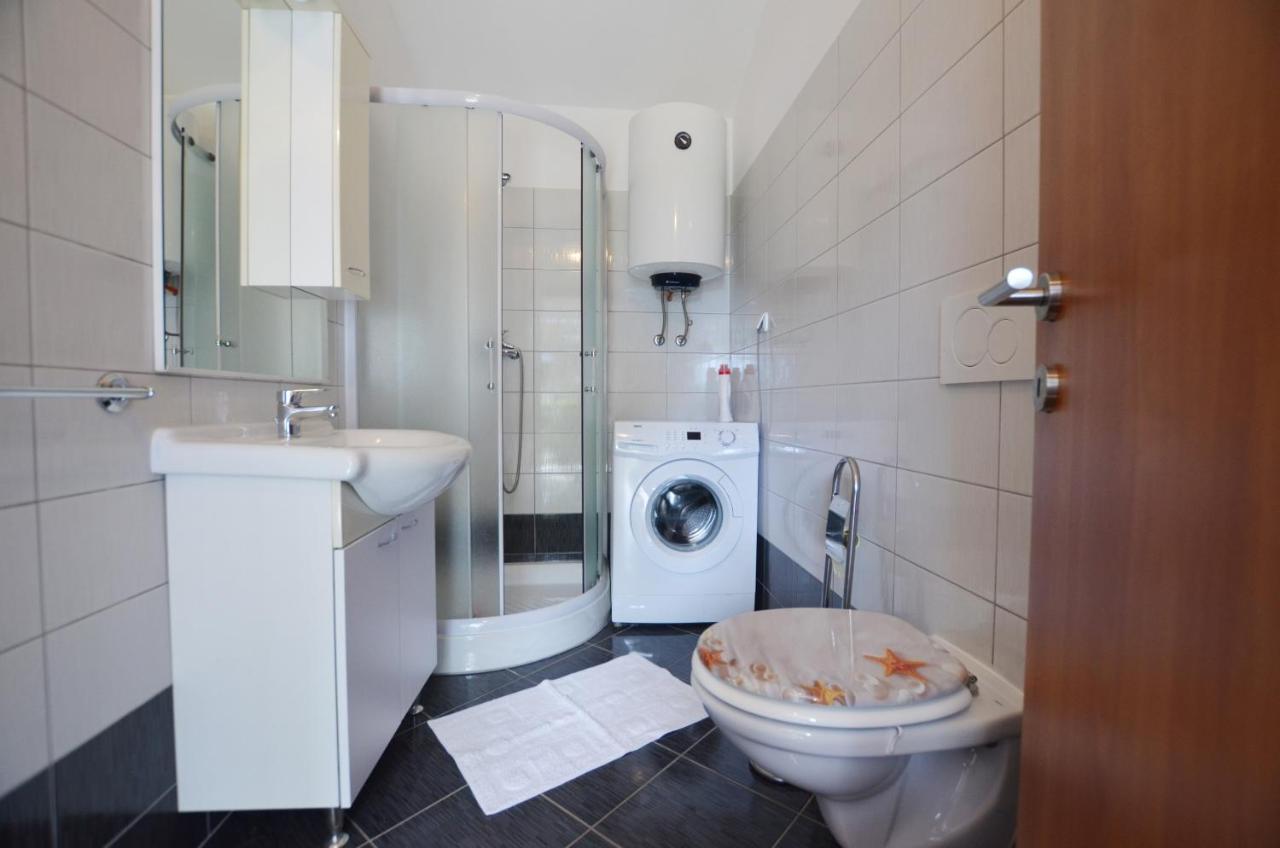 Zminj Apartments エクステリア 写真