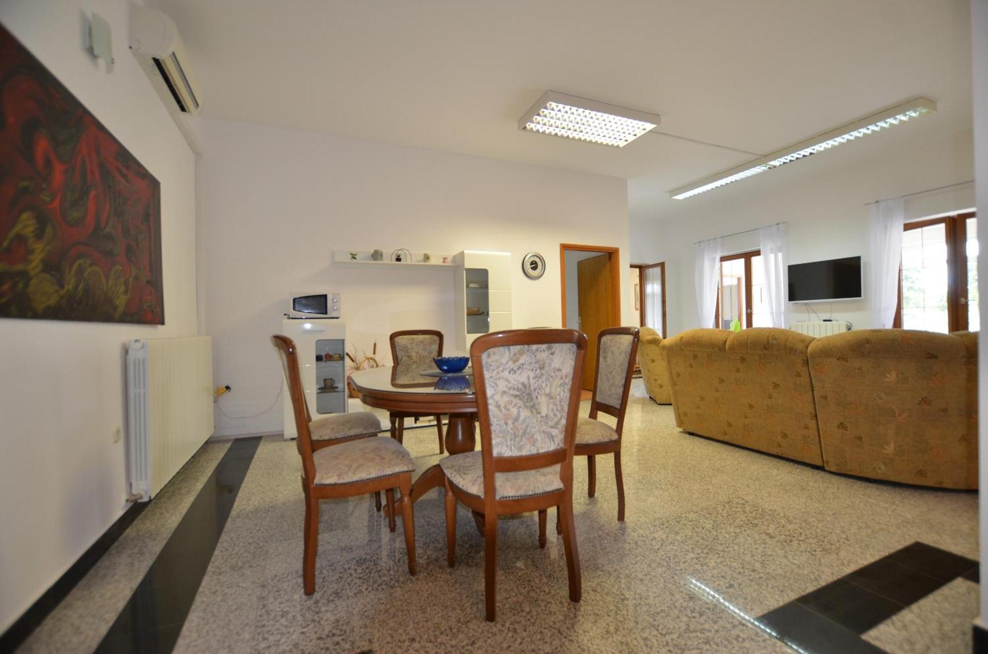 Zminj Apartments 部屋 写真