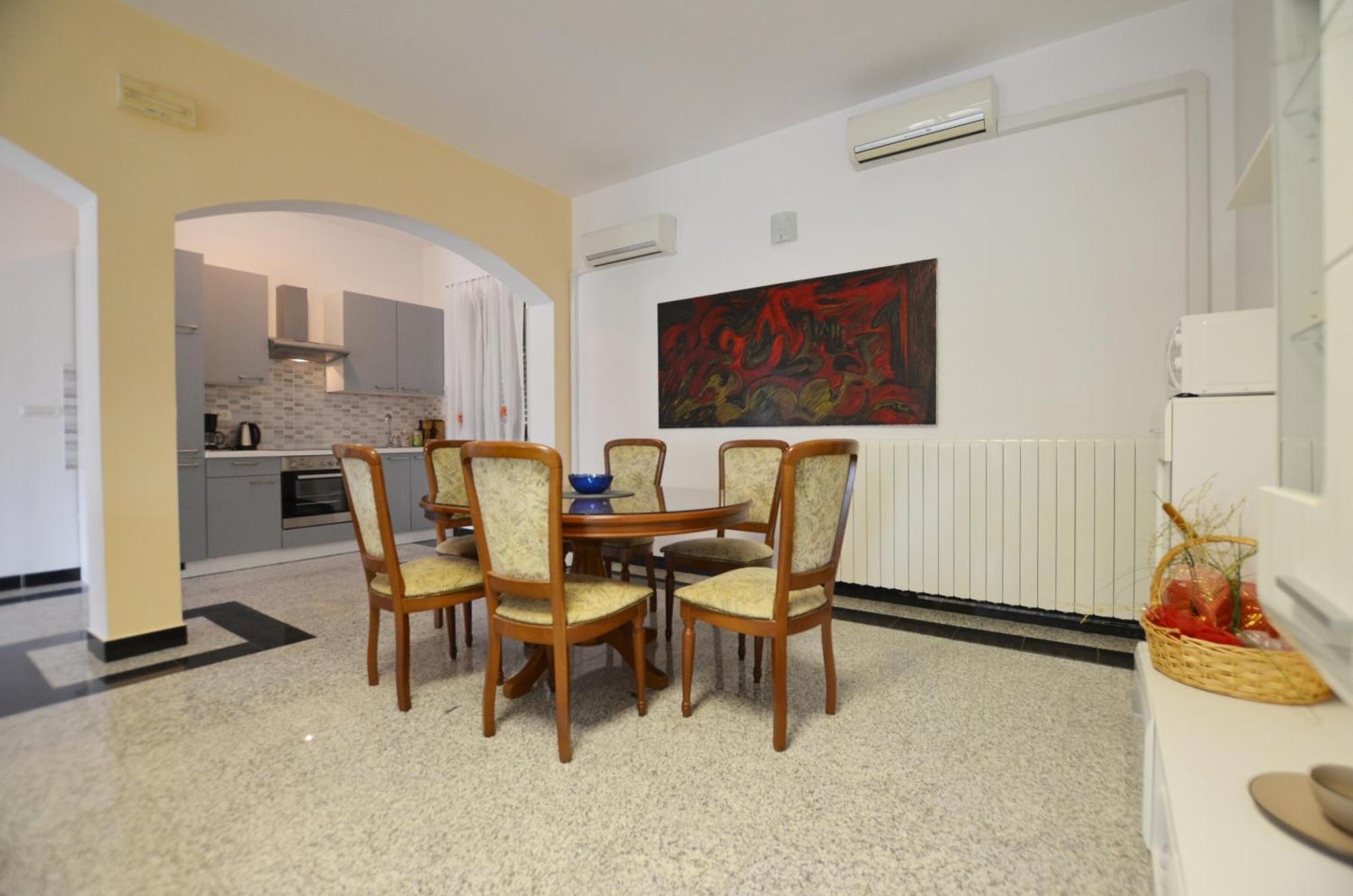 Zminj Apartments 部屋 写真